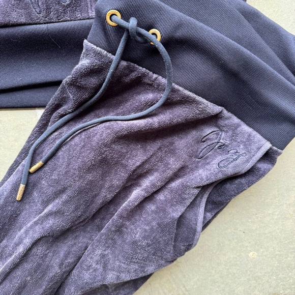 Y2K Juicy Couture Velour tracksuit - Picture 5 of 8